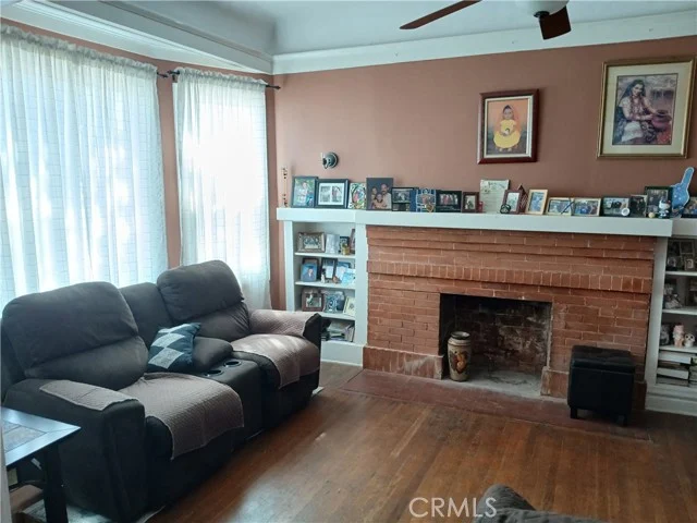 3531 N Figueroa photo 2
