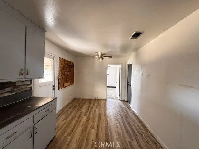 134 E Fir photo 3