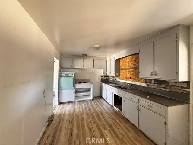 134 E Fir photo 4