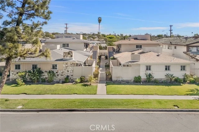 10636 Crenshaw Blvd photo 4