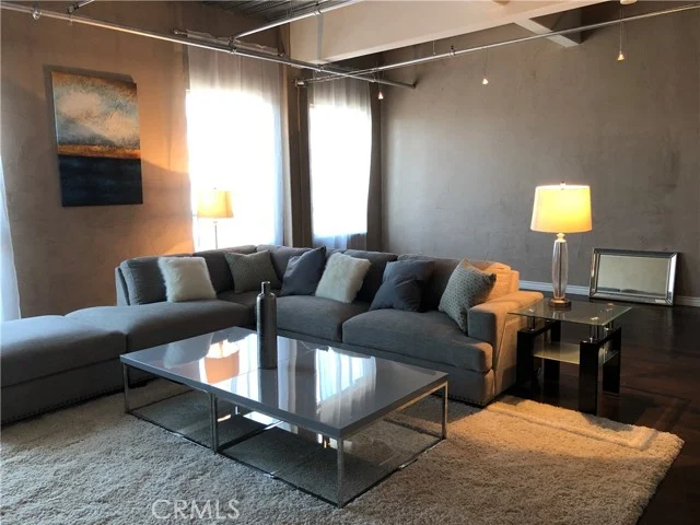 312 W 5th Street #1205, Los Angeles