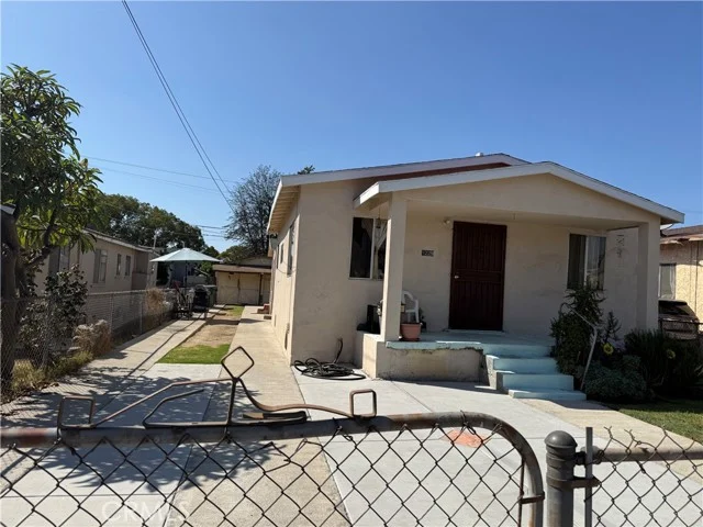 1229 S Indiana, Los Angeles