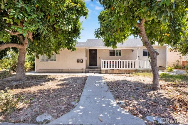 16938 Hartland Street photo 4