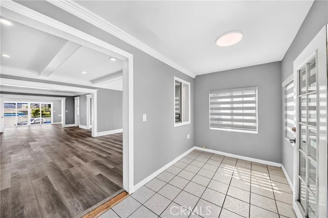 184 S Harvard Boulevard photo 2