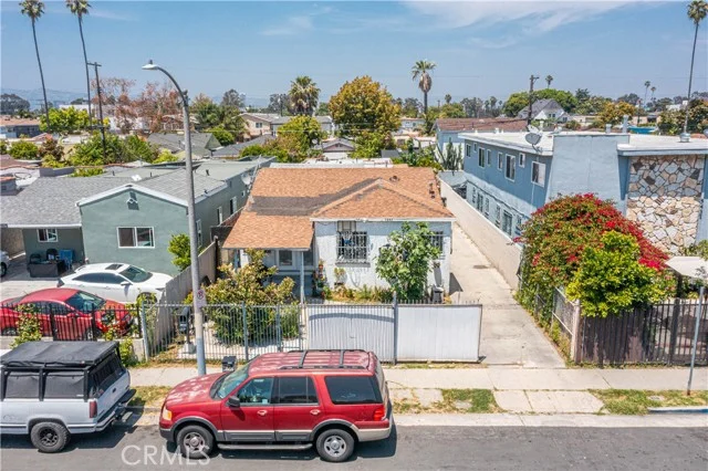 5441 Smiley Drive, Los Angeles