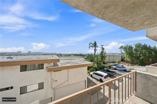 2424 S Gaffey photo 4