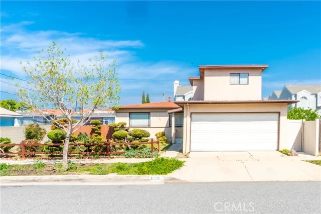 909 Garnet, Redondo Beach