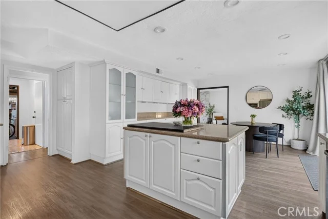5038 Blackhorse Road photo 3