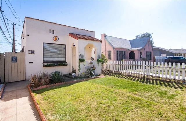 482 E 59th Street, Long Beach