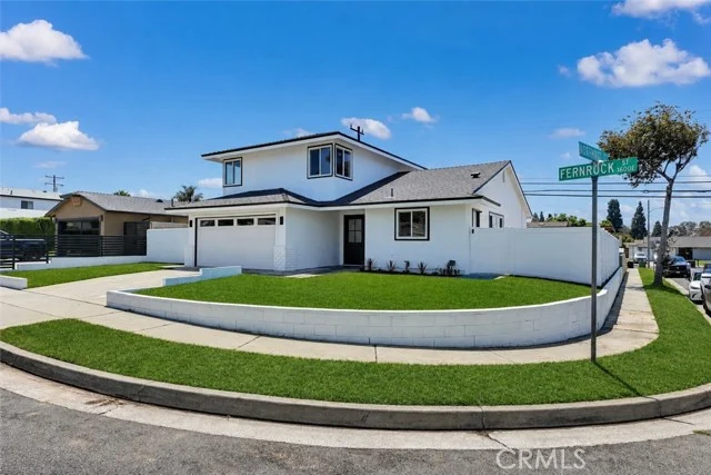 1606 E Fernrock photo 2