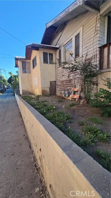 2118 Scott photo 2