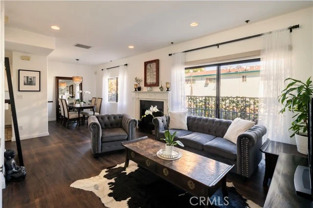 1422 Hi Point #104, Los Angeles
