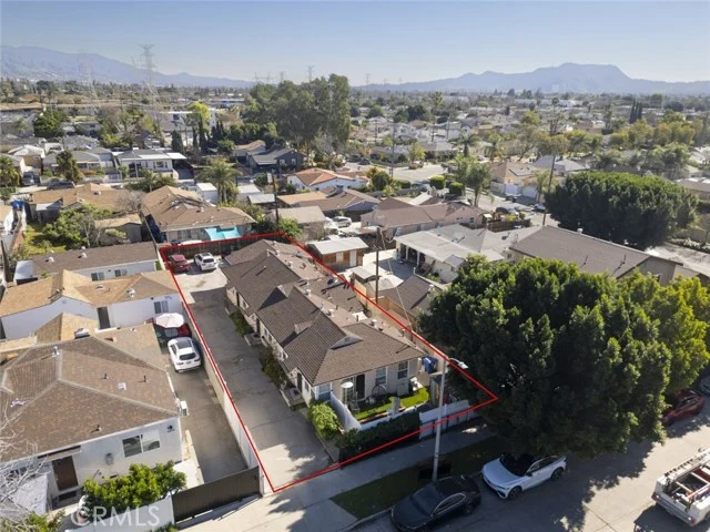 6614 Camellia Avenue photo 3