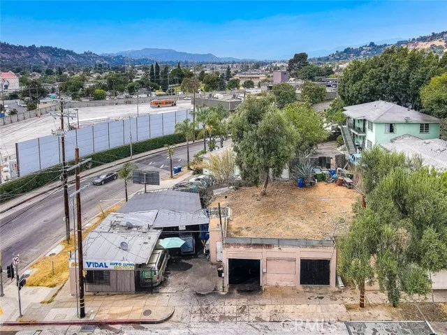 601 W Avenue 28 photo 3