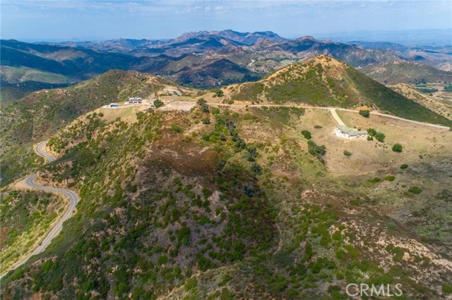 Castro Peak Motorway photo 5