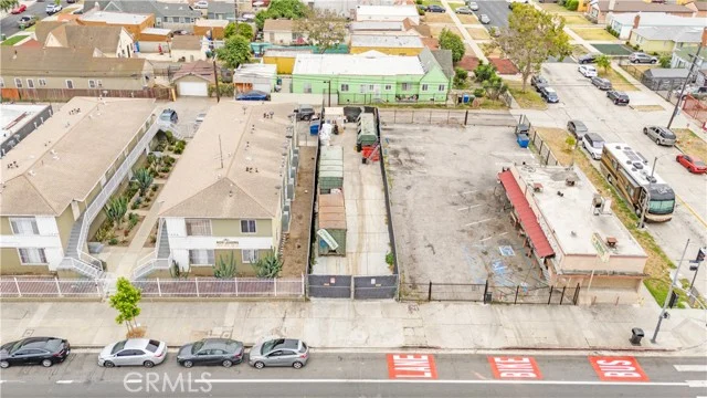 1550 W Florence Avenue, Los Angeles
