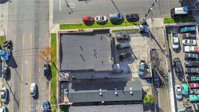 9019 S San Pedro photo 4