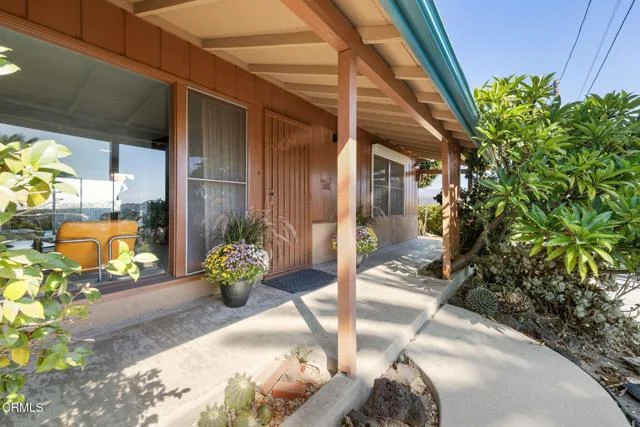 1105 Olancha Drive photo 5
