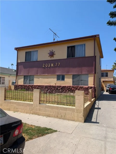 203 W 77TH ST Street W, Los Angeles