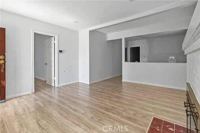 2829 S Rimpau photo 5