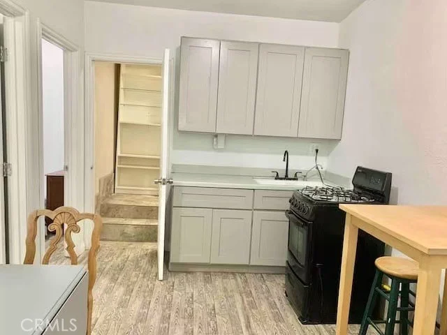 3354 Virginia Avenue photo 4