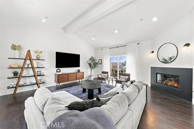 2723 Carnegie #C photo 3