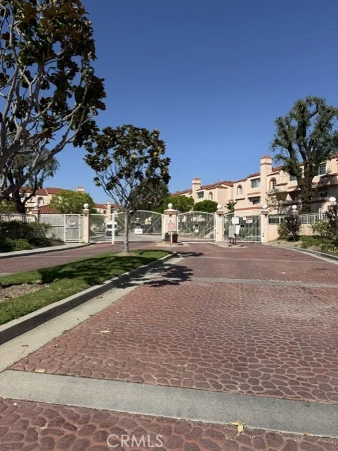 3101 Plaza Del Amo #37, Torrance