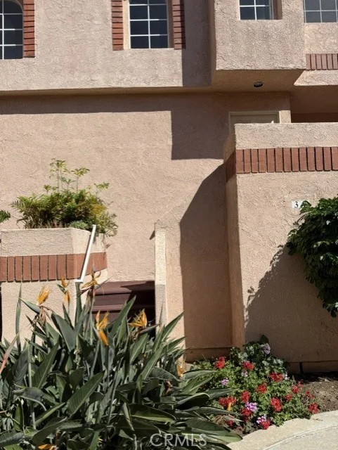 3101 Plaza Del Amo #37 photo 5