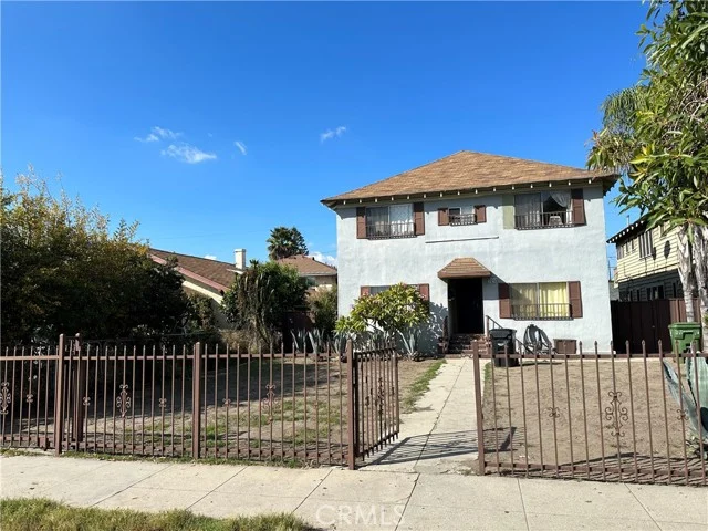 3213 Huron photo 1