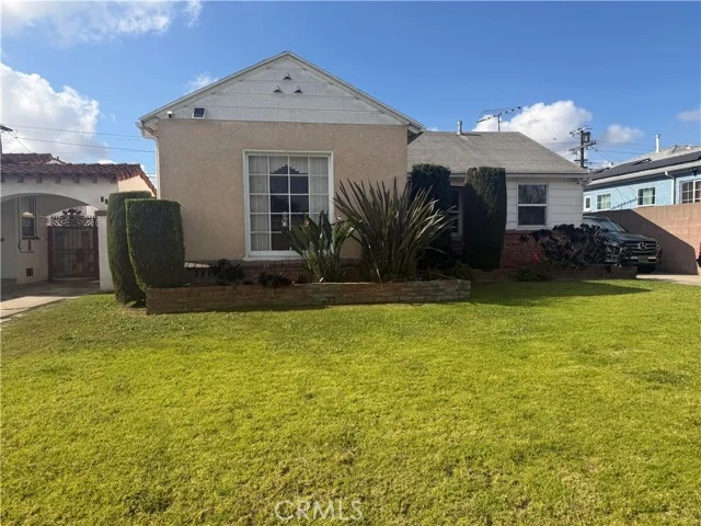 724 W 109th Place photo 2