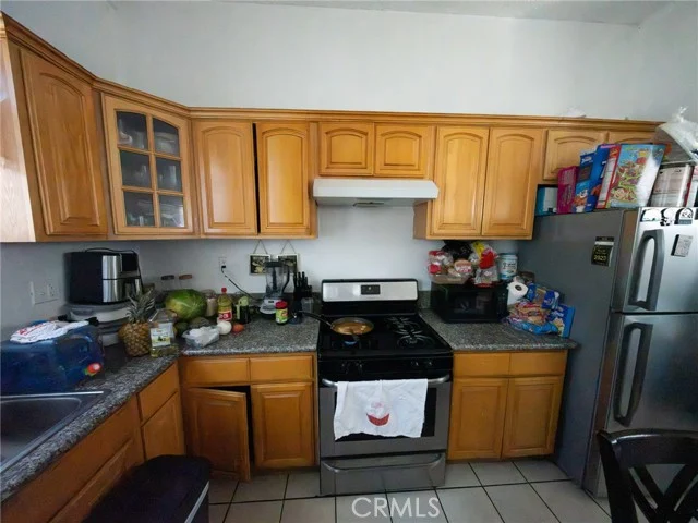 9104 S Main photo 4