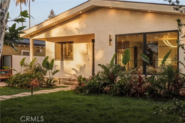 6035 Simpson Avenue, North Hollywood