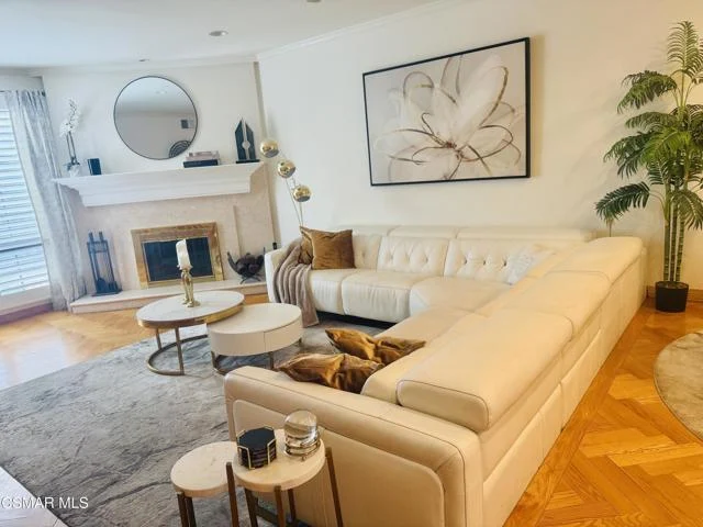 18102 Burbank Boulevard #29, Tarzana