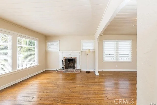 601 Carnelian photo 4