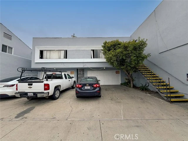 139 W Arbor Vitae photo 2