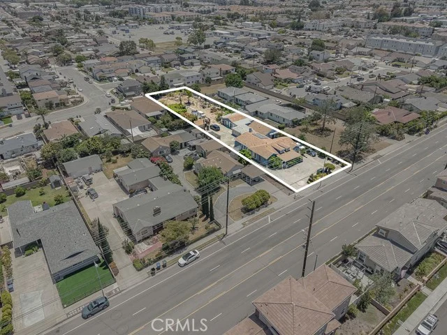 22102 Normandie, Torrance