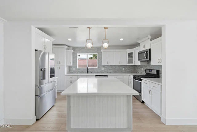 1948 Stevely Avenue photo 3