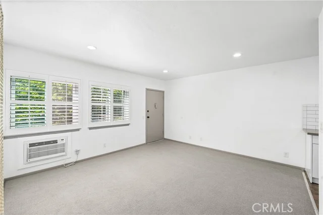 7135 Coldwater Canyon Avenue #16 photo 4