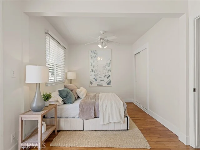 1631 Carver Street photo 4