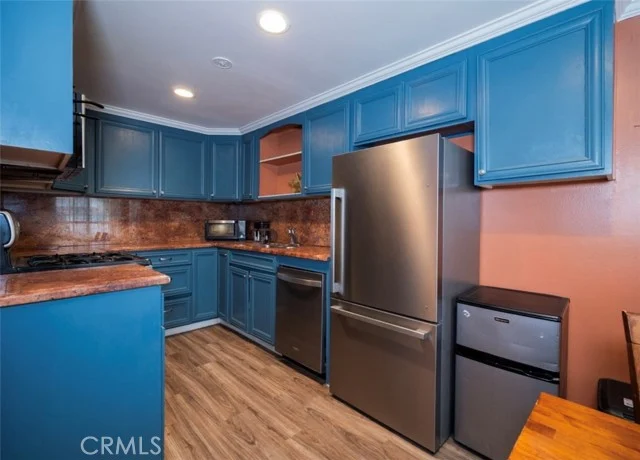 12 Hickock lane photo 4