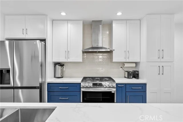 5325 Lindley Avenue #106 photo 5