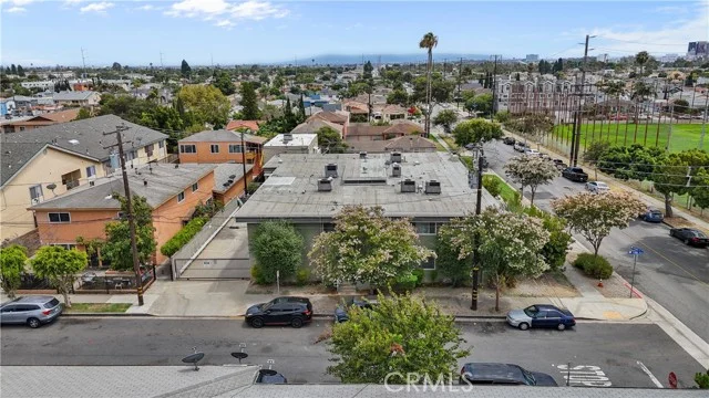 500 S Inglewood photo 4