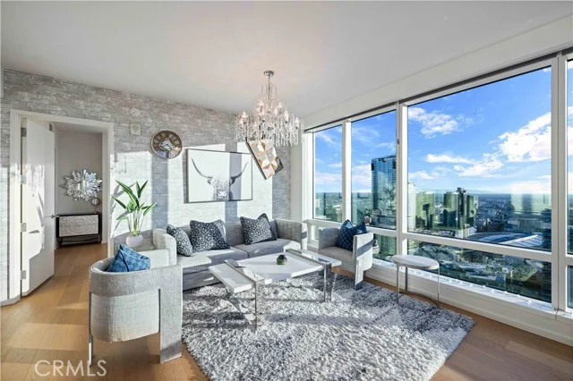 877 Francisco Street #4111 photo 3