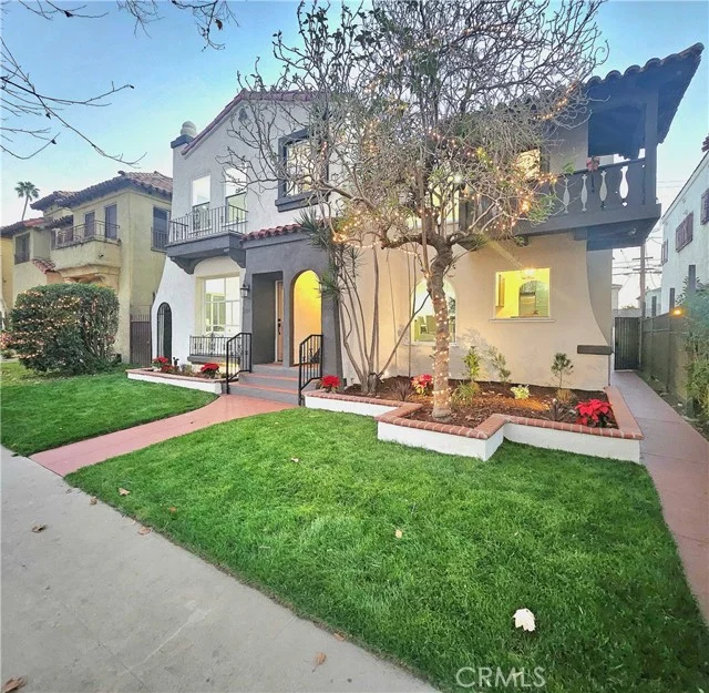 3104 W 43rd Place, Los Angeles