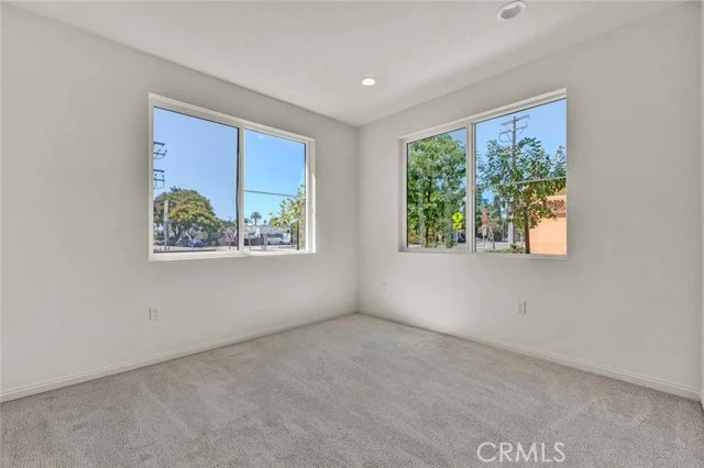 5804 Linden Avenue #1 photo 4