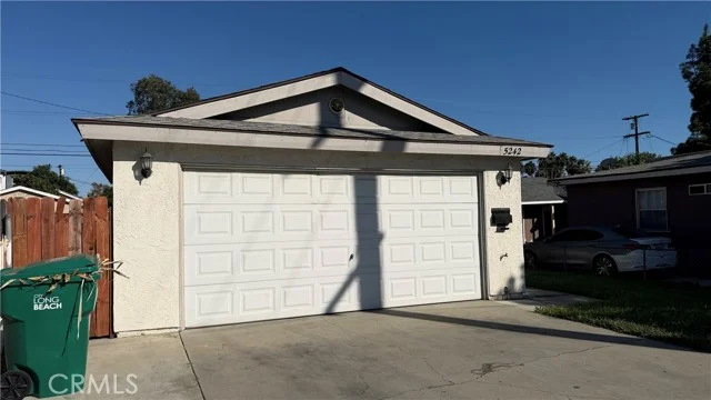 5242 Linden Avenue photo 2