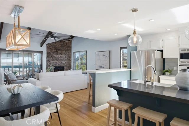 2108 Vanderbilt Lane #E, Redondo Beach