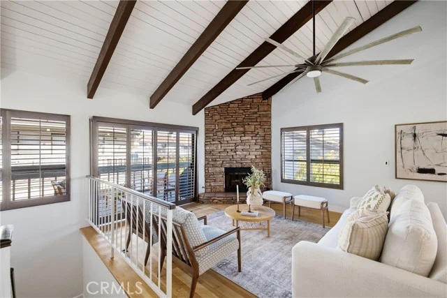 2108 Vanderbilt Lane #E photo 3