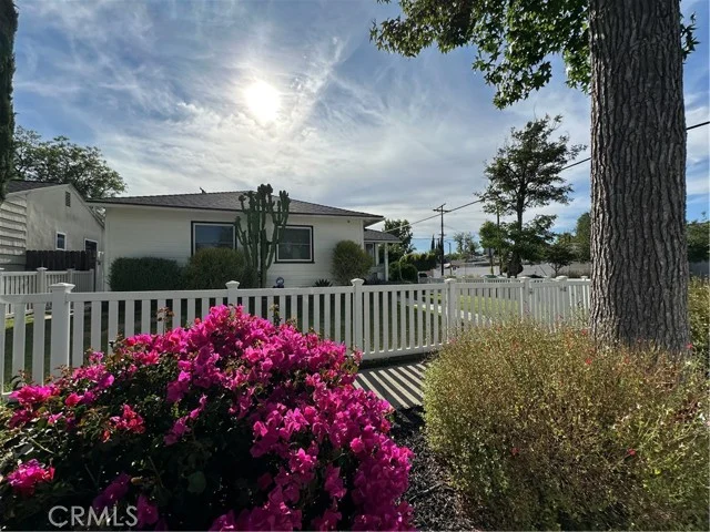 5785 Bertrand Avenue photo 2