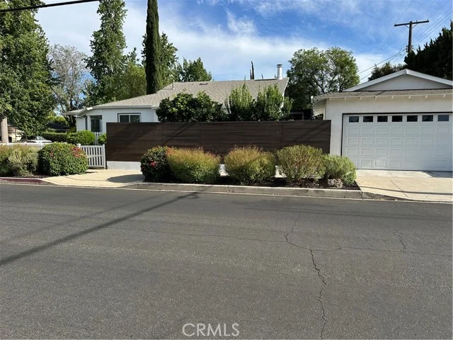 5785 Bertrand Avenue photo 3